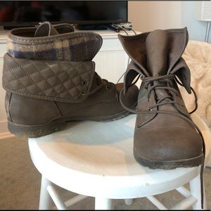 Rock & Candy booties. Size 11